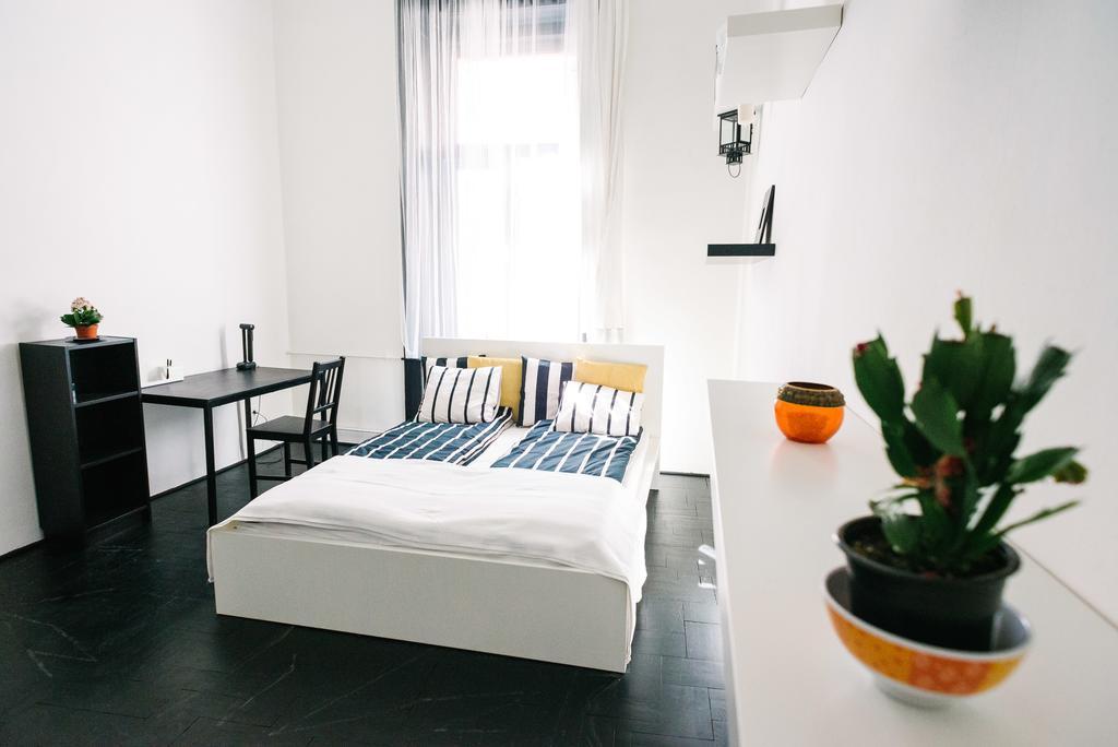 D.Five Stylish Apartment On Vaci Street Budapest Ngoại thất bức ảnh