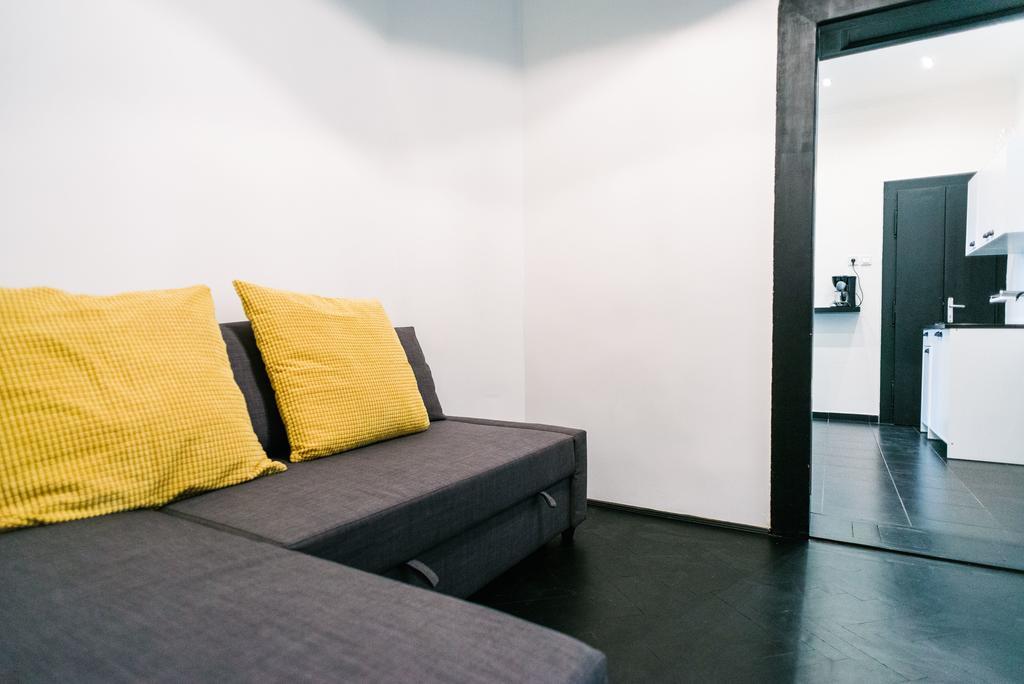 D.Five Stylish Apartment On Vaci Street Budapest Ngoại thất bức ảnh